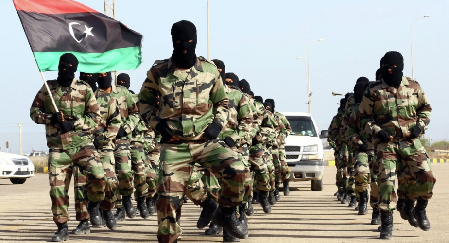 تشكيل قوة قتالية لردع مهربي البشر والأسلحة في ليبيا