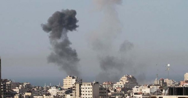 إسرائيل تدمر نفقاً تزعم أنه لحركة حماس شمال شرقي غزة