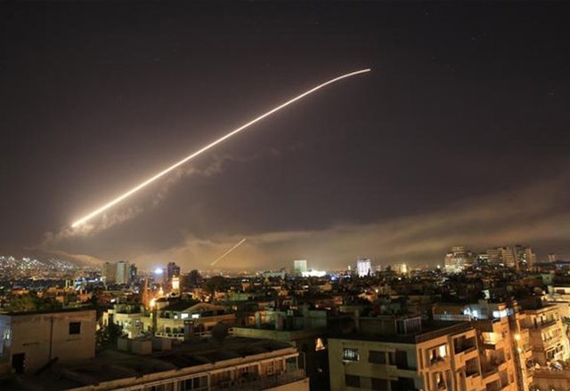  بطبقة واحدة فقط من الدفاعات الجوية سورية تصدت للعدوان – روسيا تكشف التفاصيل