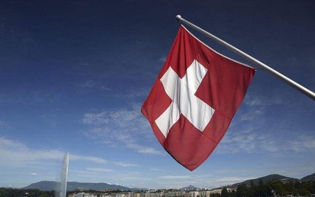 سويسرا ترفض منح وفد الشباب والرياضة تأشيرة الدخول إلى أرضيها