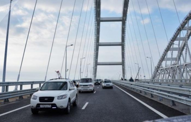 أوكرانيا تهدد بتدمير جسر القرم الجديد!