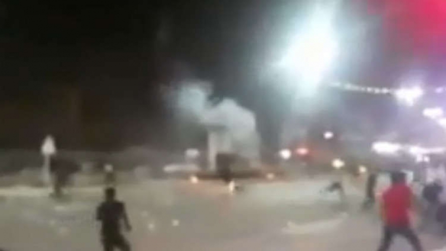 حريق وإطلاق نار خلال احتجاجات بمدينة إيرانية
