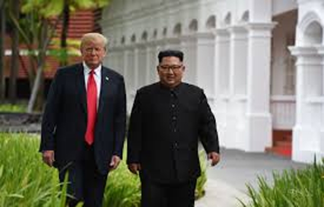ترامب يهدي زعيم كوريا الشمالية أغنية «الرجل الصاروخ»