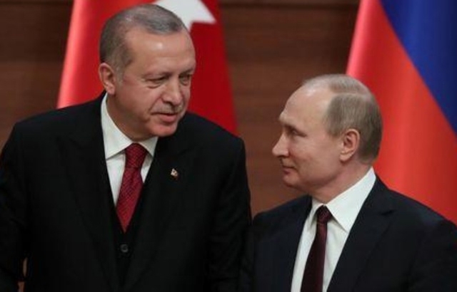 اردوغان لبوتين: استهداف القوات الحكومية لإدلب سيقوض اتفاق آستانا