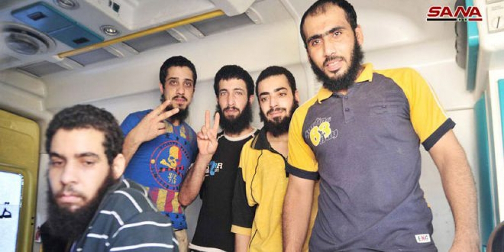 بالاسماء: تحرير 5 مختطفين لدى المجموعات الإرهابية في منطقة درعا البلد