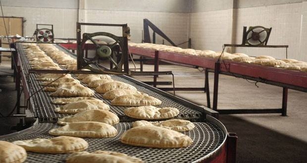مطالب بتوحيد آلية بيع الخبز في المخابز الآلية والاحتياطية لتحسين جودة الرغيف ومنع التلاعب
