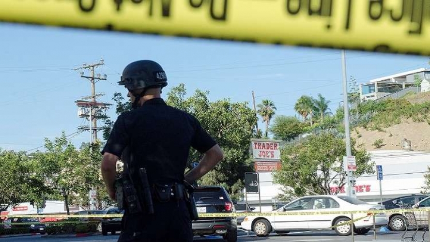 مقتل امرأة لدى احتجاز مسلح رهائن في متجر بلوس أنجليس غربي امريكا
