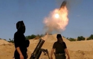 الارهابيون يستهدفون بلدة الصفصافية بريف حماة الغربي ب ٣ صواريخ والاضرار مادية
