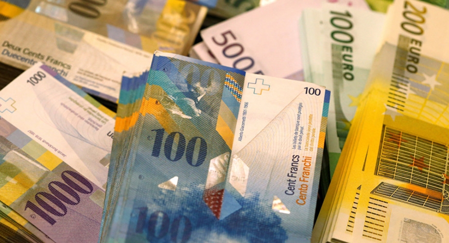المركزي التركي يطرح إمكانية استخدام اليورو كعملة معتمدة إلى جانب الدولار