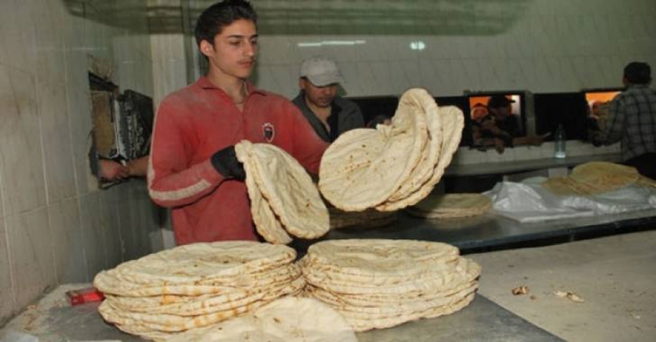 التجارة الداخلية تشدد رقابتها.. و 20 مخبزاً بالخدمة في دمشق خلال العيد