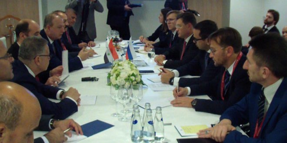 مباحثات سورية روسية لتعزيز التعاون في مجالات الطاقة والنفط والغاز