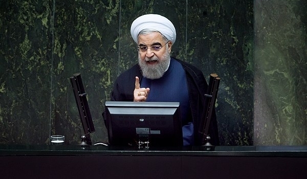 روحاني يؤكد أن هدف العقوبات الأمريكية إخضاع إيران