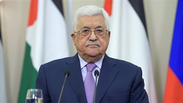 التشريعي الفلسطيني في غزة ينزع الشرعية عن الرئيس محمود عباس