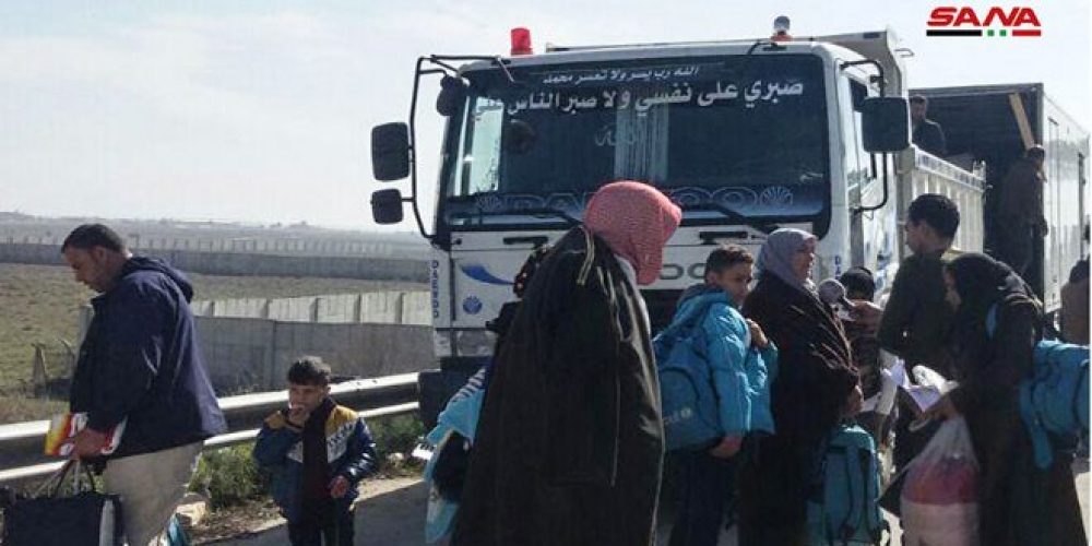 عودة دفعة جديدة من المهجرين السوريين عبر معبر نصيب قادمة من مخيمات اللجوء في الأردن