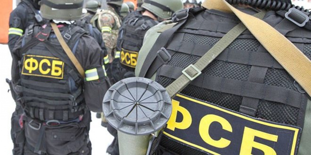 اعتقال عصابة لتصنيع وتوزيع الأسلحة في 14 منطقة روسية