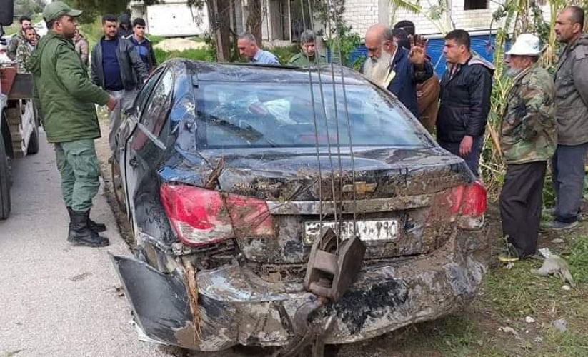 بالصور.. وفاة شابة في حادث سير أليم في جبلة