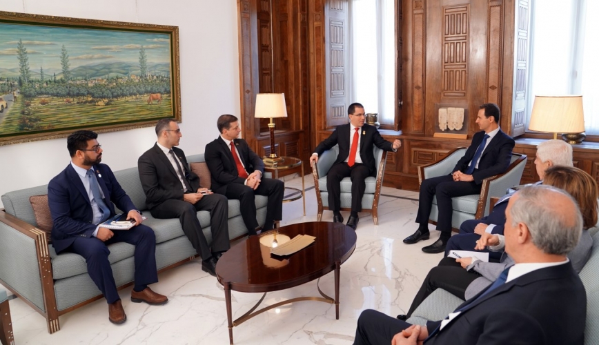 الرئيس الأسد لـ أرياسا: ما يحصل في فنزويلا مشابه لما حصل في سورية وهدفه الهيمنة على الدول ومصادرة قرارها المستقل