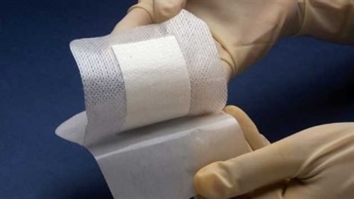 علماء صينيون يصممون إسفنجة ثلاثية الأبعاد كضمادات للجروح