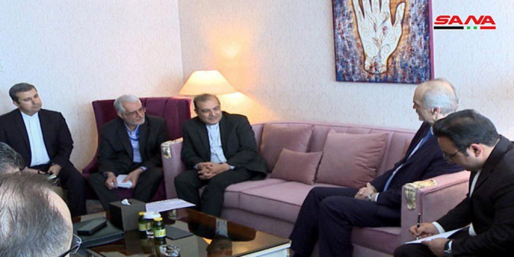الوفد السوري يعقد اجتماعا مع نظيره الإيراني في إطار محادثات أستانا