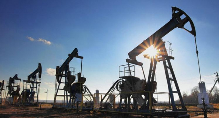 الرياض تخفض أسعار النفط للولايات المتحدة وترفعها للآخرين