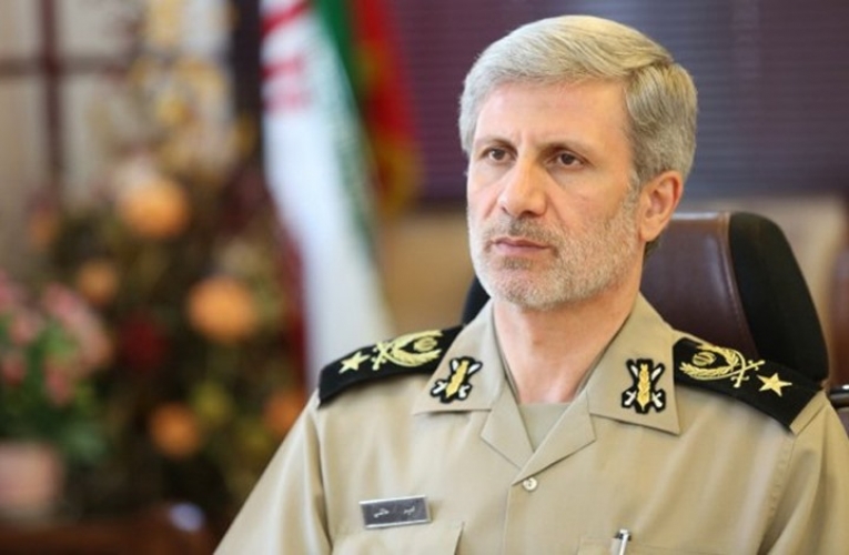  وزير الدفاع الإيراني: مستعدون للدفاع عن مصالح وأمن بلادنا