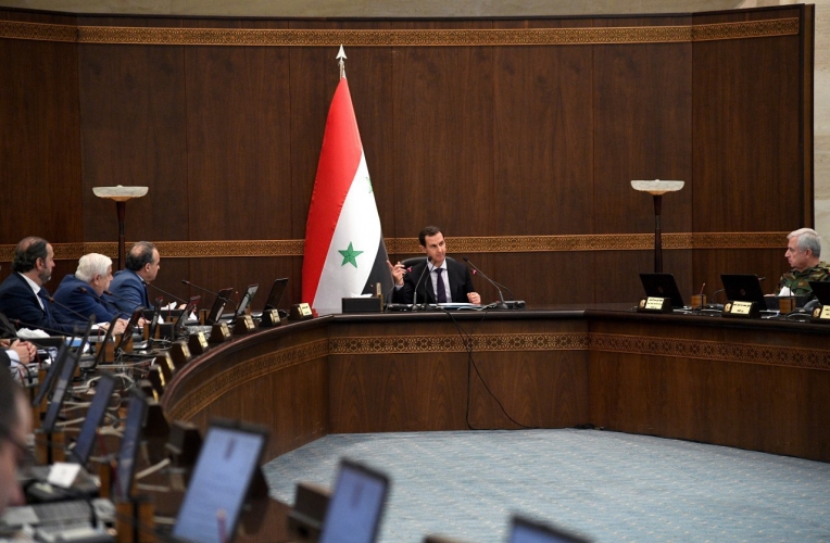 الرئيس الأسد يترأس اجتماعا دوريا للحكومة تركز على ضرورة وضع آلية واستراتيجية محددة للتواصل مع المواطن
