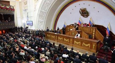 فنزويلا تمنع نوابا بالمعارضة من دخول البرلمان!