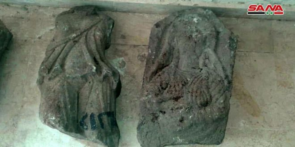 دائرة آثار درعا تستعيد قطعتين أثريتين مسروقتين من متحف القنيطرة الوطني