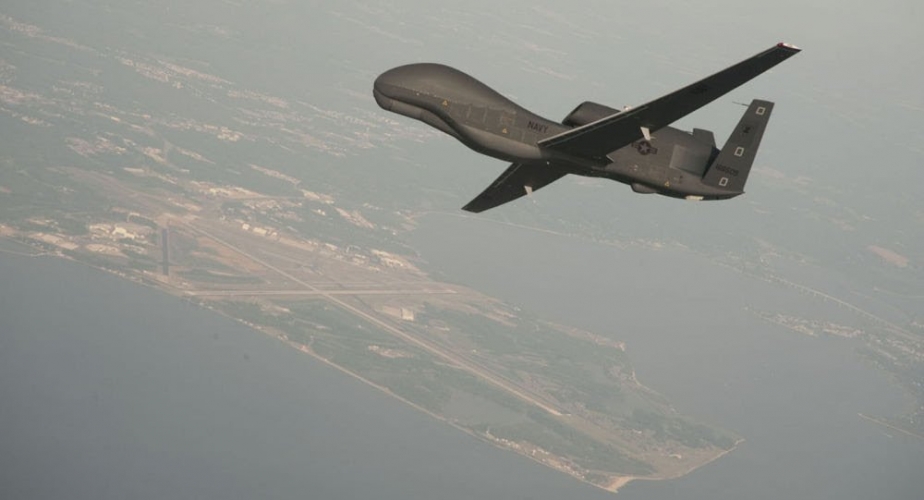 الجيش الأمريكي يكشف تفاصيل جديدة عن الطائرة التي اسقطها الحرس الثوري الايراني   