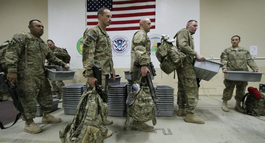 كشف حقيقة إجلاء بعض الموظفين الامريكيين من قاعدة بلد الجوية في العراق!