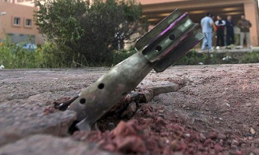 الإرهابيون يواصلون اعتداءاتهم بالقذائف الصاروخية على محردة والعزيزية وبريديج بريف حماة