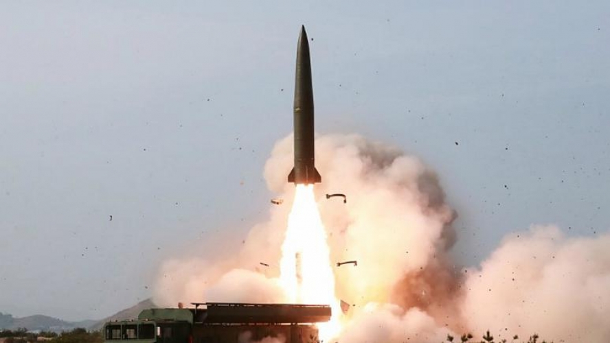 كوريا الشمالية تطلق صاروخين قصيري المدى