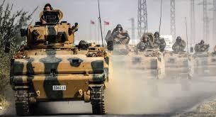معدات عسكرية تركية جديدة إلى الحدود مع سوريا
