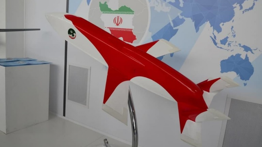 إيران تكشف عن أحدث صاروخ كروز لديها في معرض بموسكو