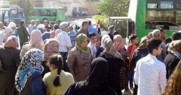تواصل عودة المهجرين إلى بلدة القصير بريف حمص