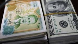 سعر صرف الليرة يشهد حالة عدم استقرار مقابل الدولار 