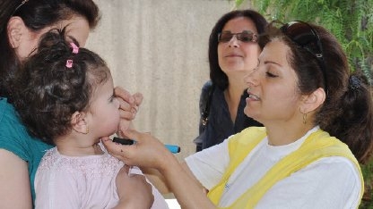 اليوم تبدأ الحملة الثانية للقاح الشلل وتستهدف 2.8 مليون طفل