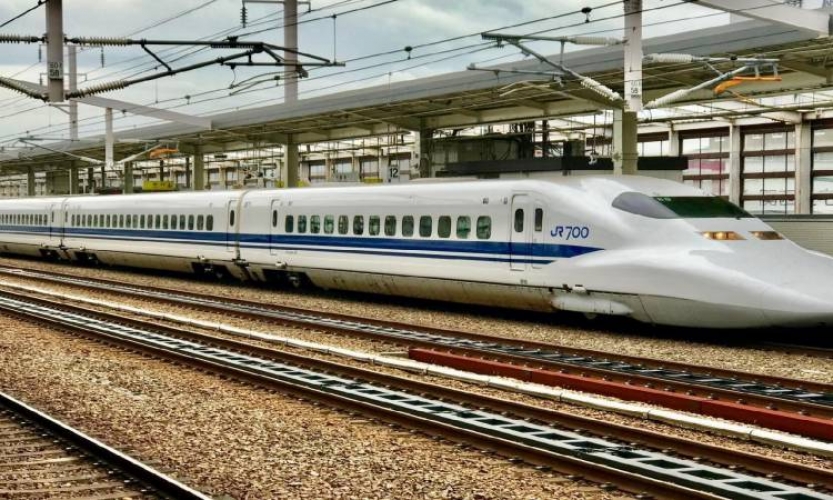 اليابان.. تعليق خدمات السكك الحديدية بسبب الأمطار