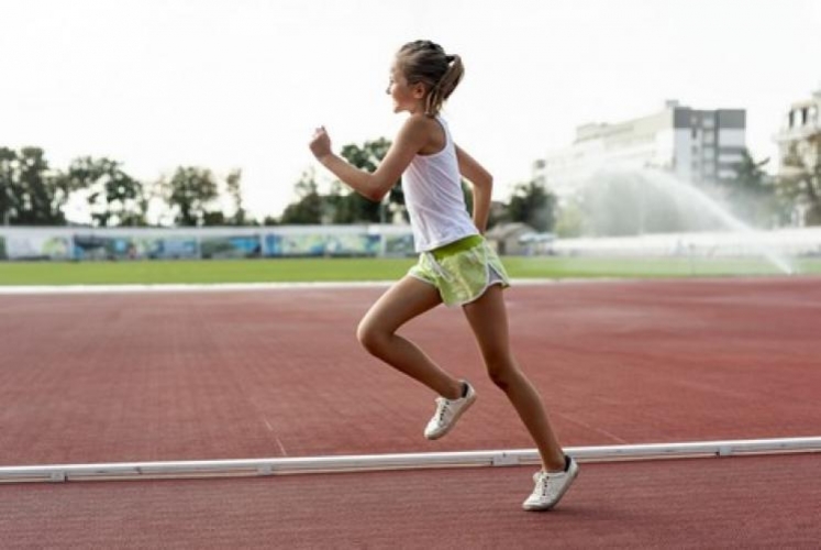 الإفراط في الرياضة يهدد صحة الأطفال