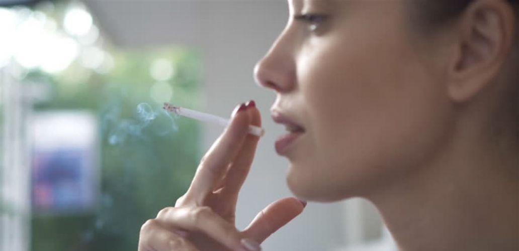 أسباب صعوبة الإقلاع عن التدخين لدى المرأة
