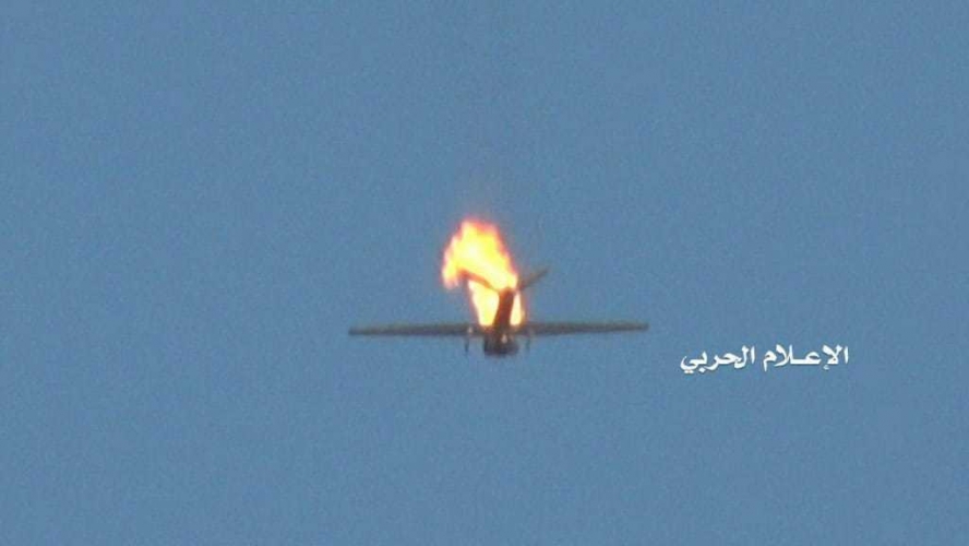 الدفاعات الجوية اليمنية تسقط طائرة استطلاع مقاتلة بصاروخ أرض جو  في حيران 