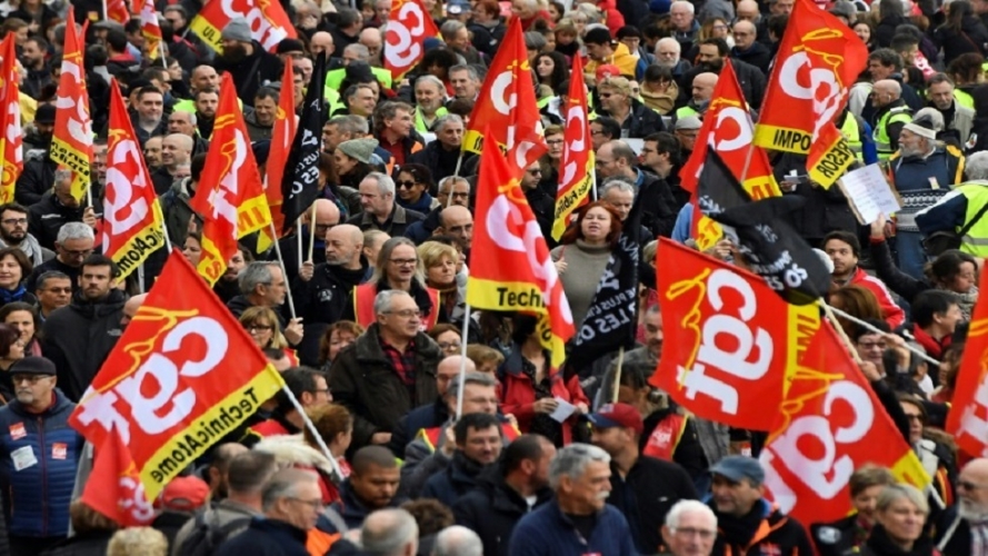 فرنسا: لليوم الثاني إضراب عام  احتجاجا على خطط تغيير نظام التقاعد