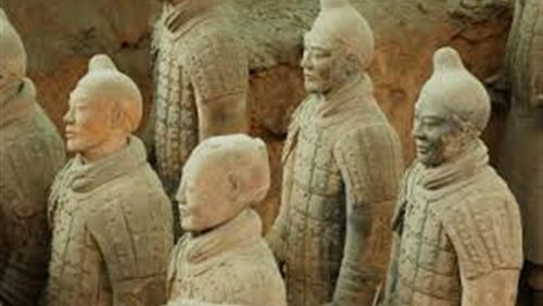 اكتشاف 500 قطعة أثرية عمرها ألف عام في الصين