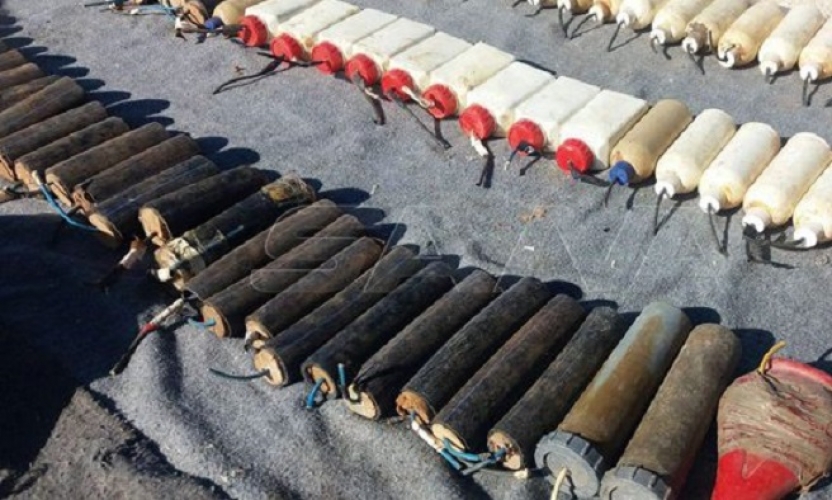  العثور على أسلحة وذخائر وألغام من مخلفات الإرهابيين بريف القنيطرة