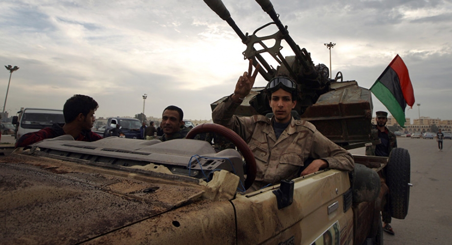 الجيش الليبي يفرج عن سفينة يقودها طاقم تركي احتجزها قبل يومين 
