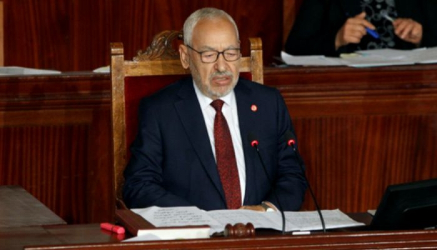 شاهد.. مطالبات البرلمان التونسي بسحب الثقة من رئيسه الإخواني الغنوشي