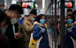 الصين تعلن عن ارتفاع حالات الإصابة بفيروس كورونا إلى 830