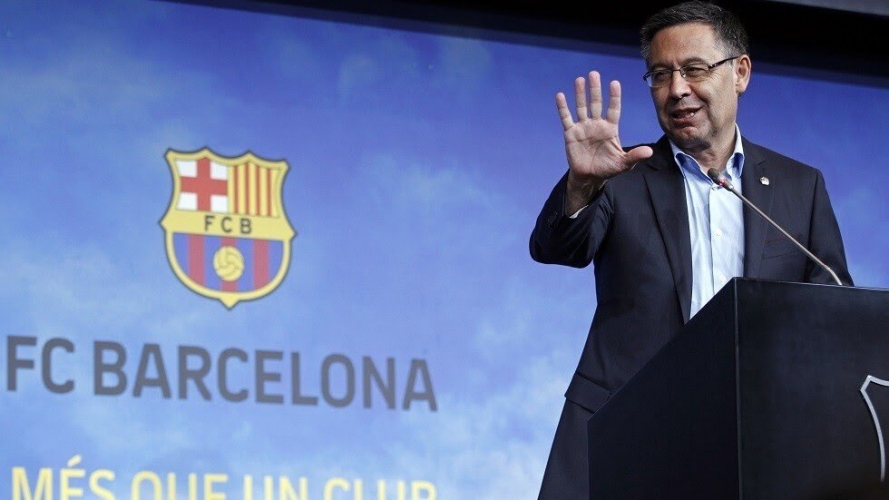 برشلونة يوجه بوصلته لمهاجم نادي تشيلسي لتعويض غياب الأوروغوياني سواريز