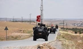 انسحاب قوات احتلال تركية وإحراقها إحدى النقاط التي تركتها في تل تمر   