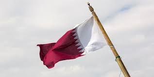 رئيس الموساد و ضابط رفيع في جيش العدو زارا مشيخة قطر